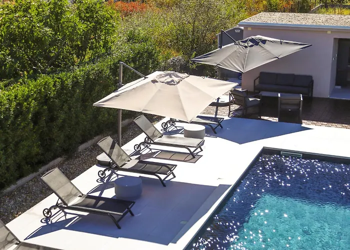 Дом отдыха Stunning In Ljubacki Stanovi *